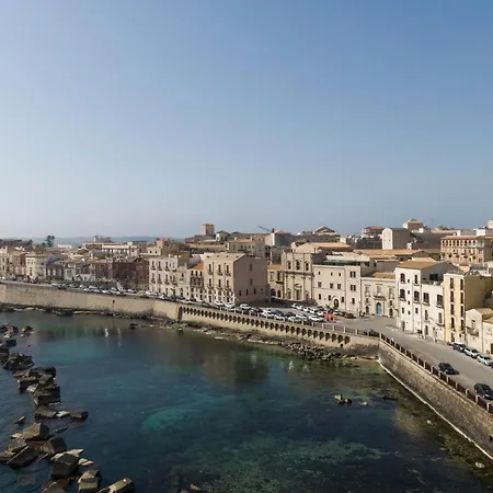 Santa Maria Sul Mare * Syrakusa