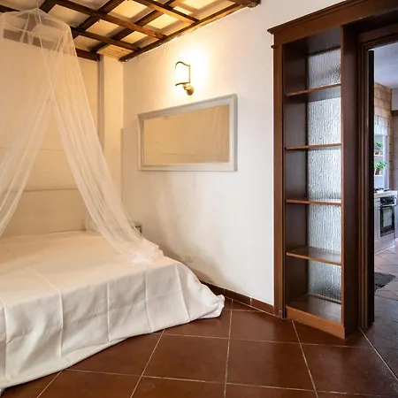 Santa Maria Sul Mare * Syracuse