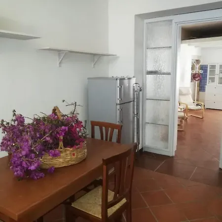 Santa Maria Sul Mare * Syracuse